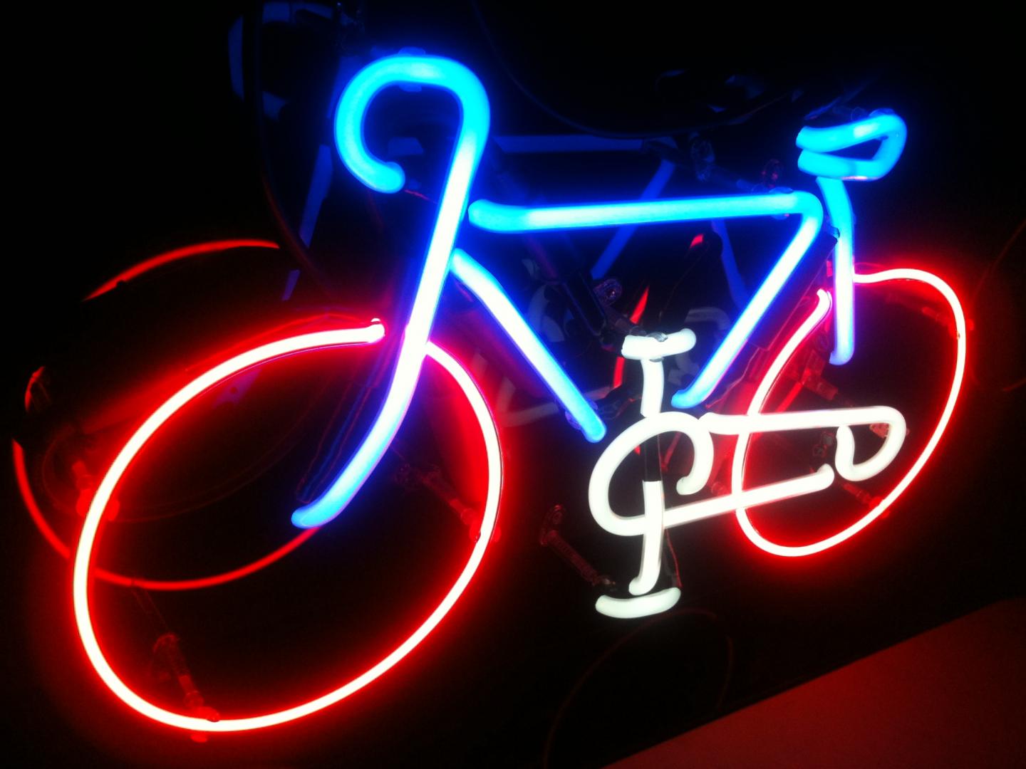 Tips For Selecting Neon Signage For Your Business In Australia